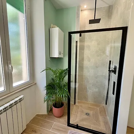 Apartment Dmc - Alloggi Turistici *